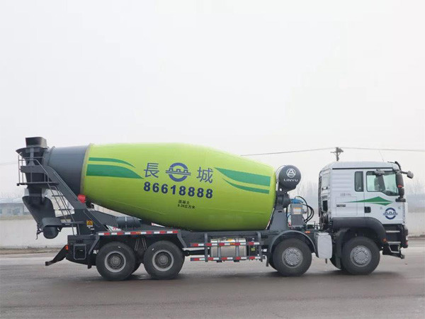 中集凌宇混凝土攪拌運(yùn)輸車(chē)