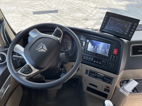 混動(dòng)攪拌車(chē)