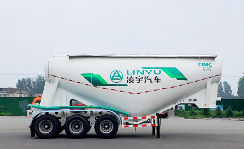 中集凌宇升級(jí)版干拌砂漿運(yùn)輸半掛車所帶來(lái)的優(yōu)勢(shì)！