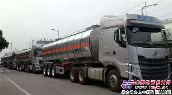 治理超載越來越嚴，半掛車能一統(tǒng)天下嗎？