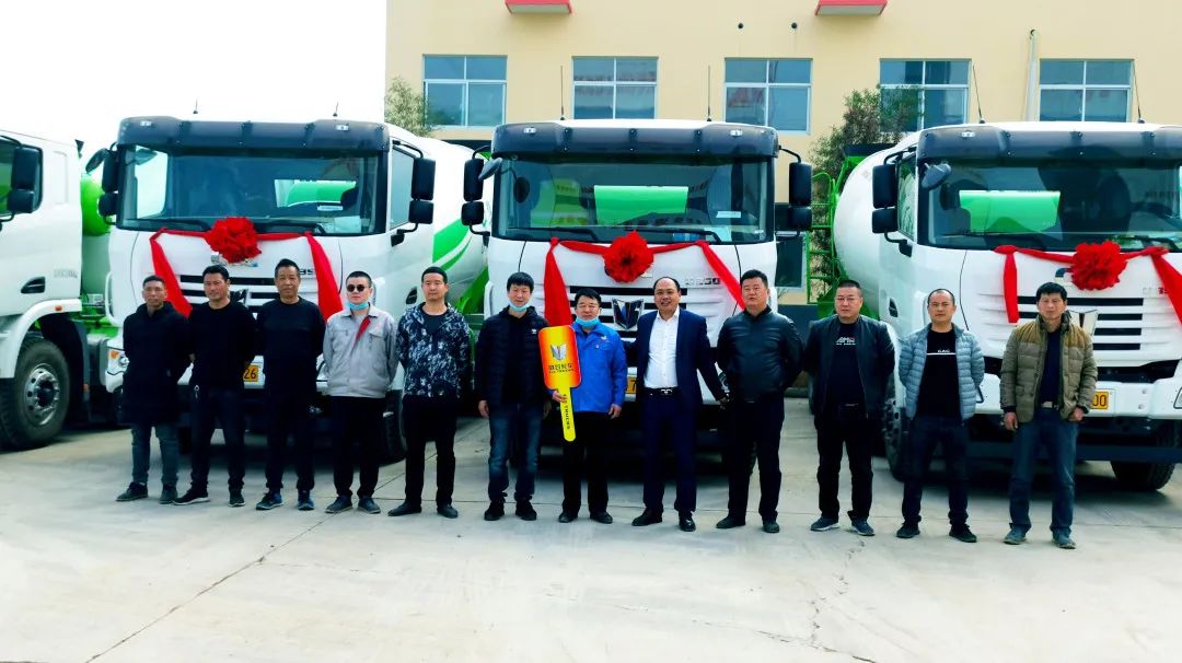 亮相古都！ 新老客戶共提車 這個(gè)組合當(dāng)真要火~