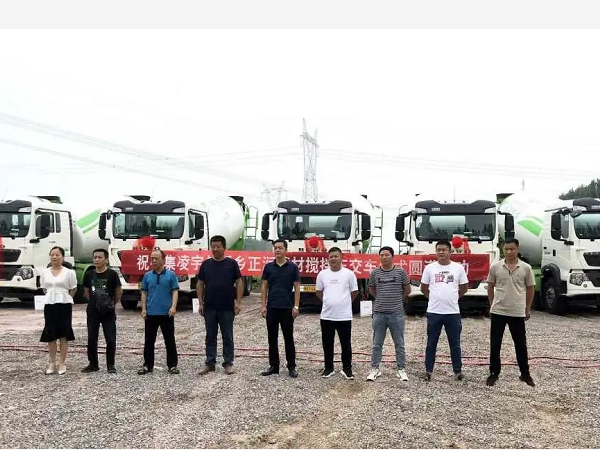 這一客戶(hù)1月內(nèi)連訂16臺(tái)，這款攪拌車(chē)到底有什么魔力……