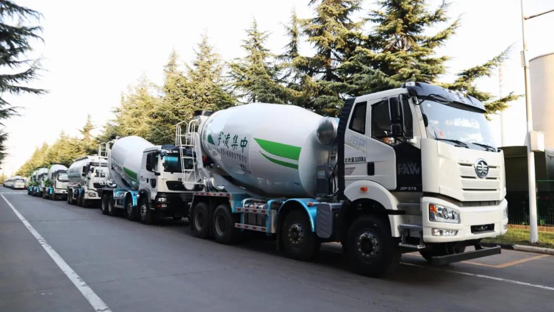 【重卡新聞】11月重卡銷售量新鮮出爐！銷4.8萬輛創(chuàng)年內(nèi)新低