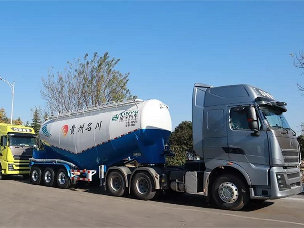 這個冬天玩轉(zhuǎn)“色彩穿搭”，凌宇多彩粉罐向黔出發(fā)