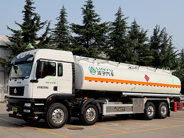 【2022“超虎想象”】凌宇全新液罐車，強(qiáng)勢來襲！