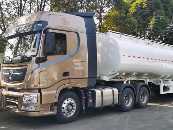 30臺凌宇罐車出口非洲，降本增效看得見！