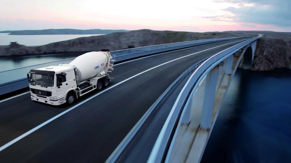 【集團(tuán)新聞】 中集上半年業(yè)績創(chuàng)歷史新高：營收732億，同比增長85% ！