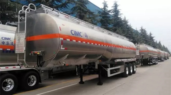 對戰(zhàn)薩德，民族品牌“凌宇”七倉液罐車轉(zhuǎn)戰(zhàn)東南亞！